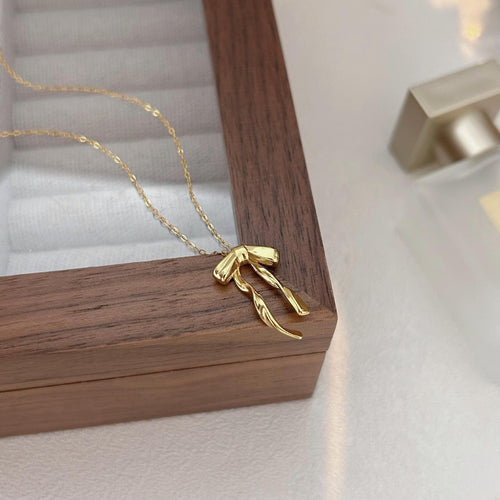 925 Sterling Silver Bow Necklace